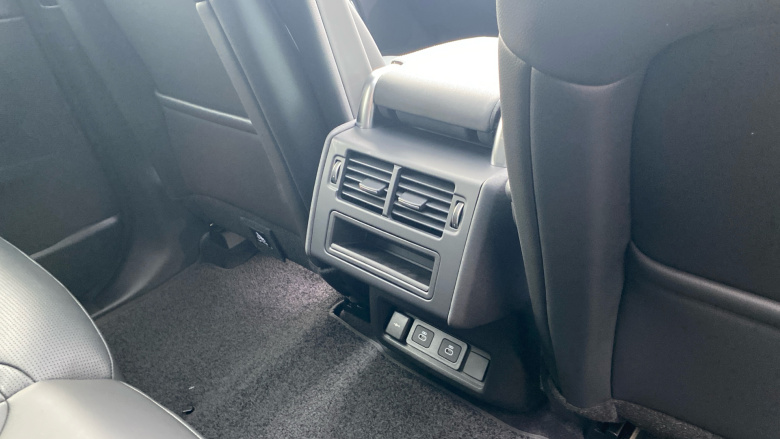 Land Rover Discovery 3.0 D350 Dynamic SE 5dr Auto Diesel Station Wagon